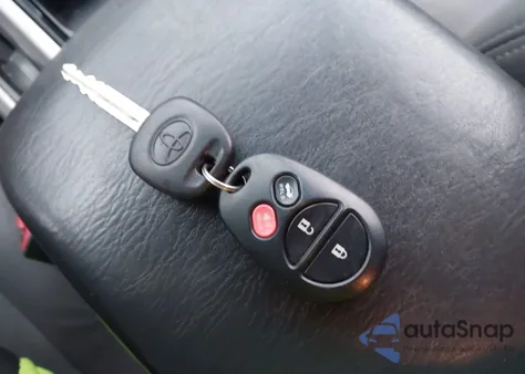 2007 Toyota Camry Solara Sport V6 from USA, damaged, VIN 4T1CA30P67U122143